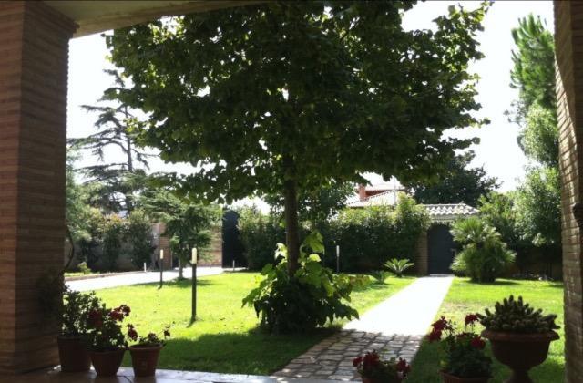 Colle La Guardia Hotel Sabaudia Ngoại thất bức ảnh